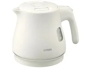 【マラソン限定★ポイント2倍】タイガー 蒸気レス電気ケトル 0.6L マットホワイト PCV-A060WM 電気ケトル 電気ポット キッチン家電 調理家電